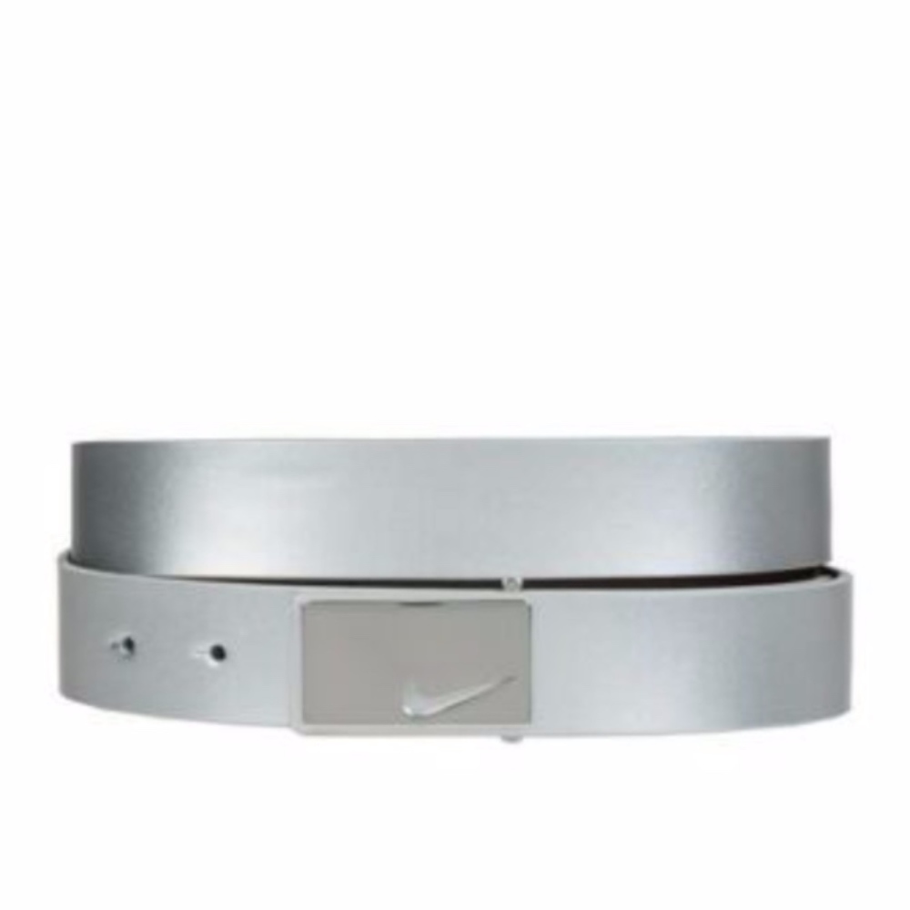NEW NIKE SLEEK MODERN PLAQUE LEATHER BELT SILVER